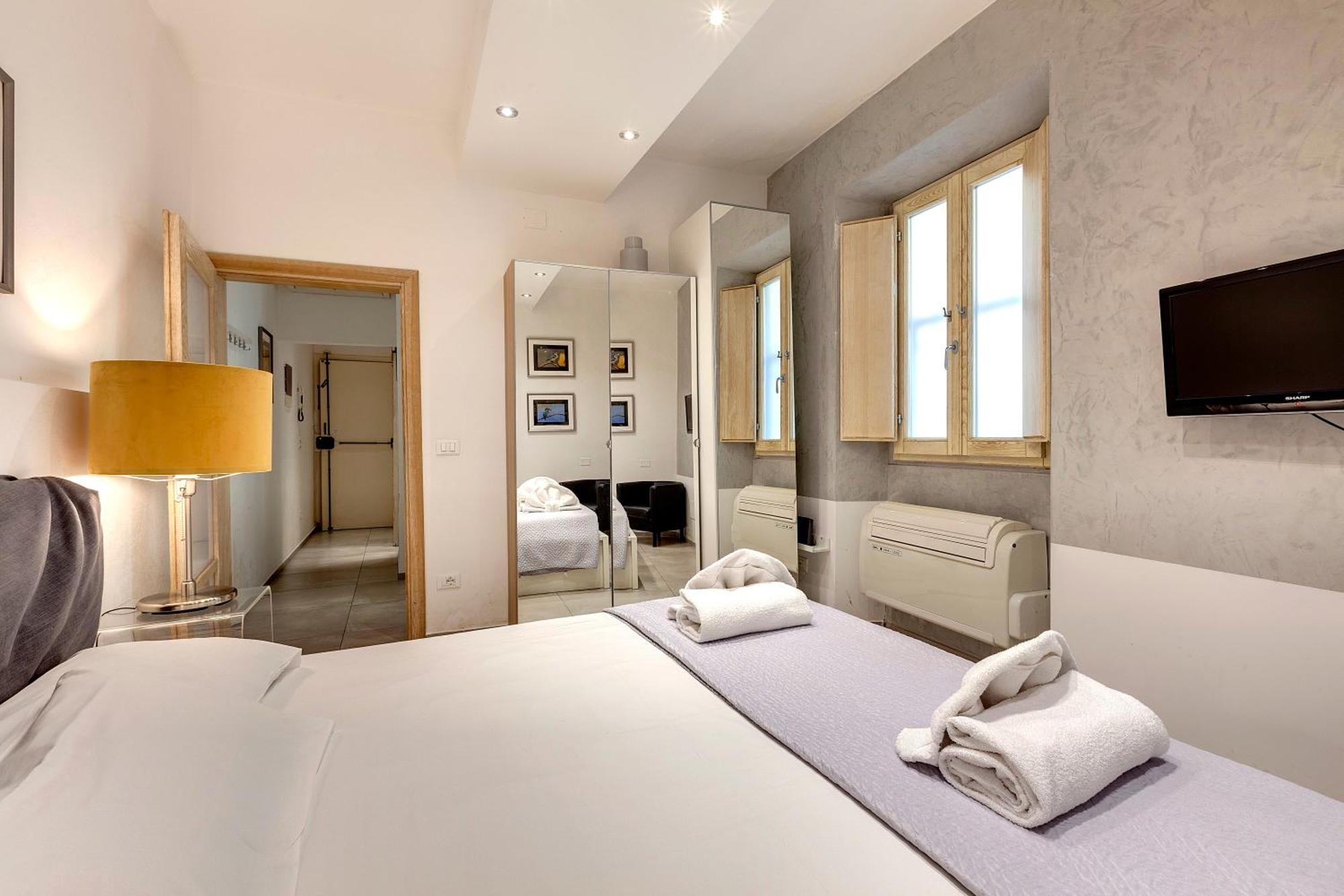 Conce Apartment By Mamo ฟลอเรนซ์ ภายนอก รูปภาพ